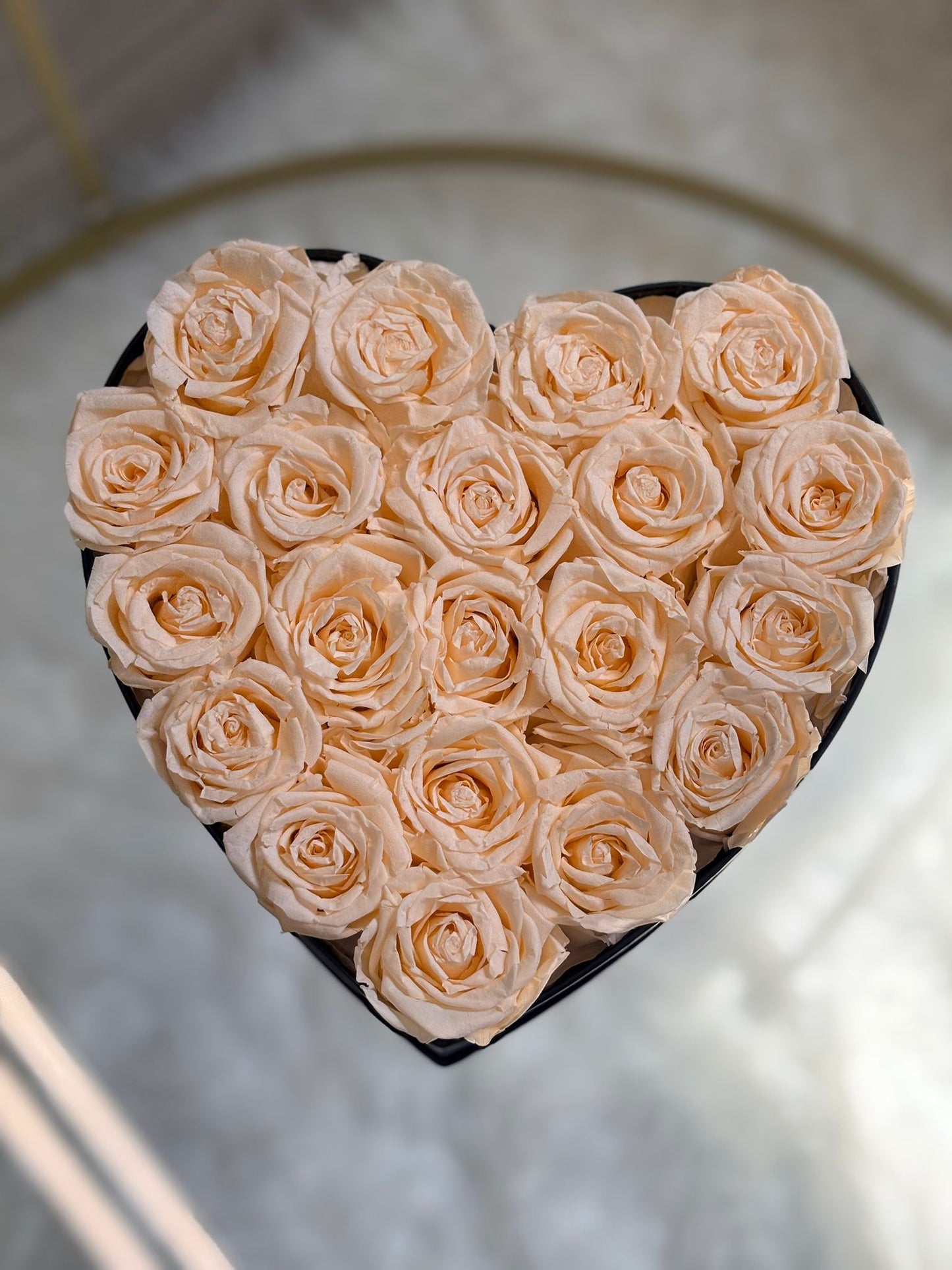 20 Champagne Heart Black Box